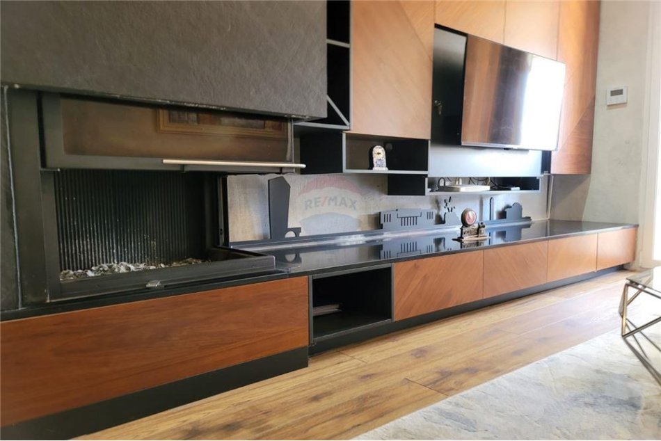 Tirane, shitet apartament 2+1, Kati 7, 110 m² 275,000 € (SHITET APARTAMENT 2+1, K. E PARISIT, K. NIKU!)