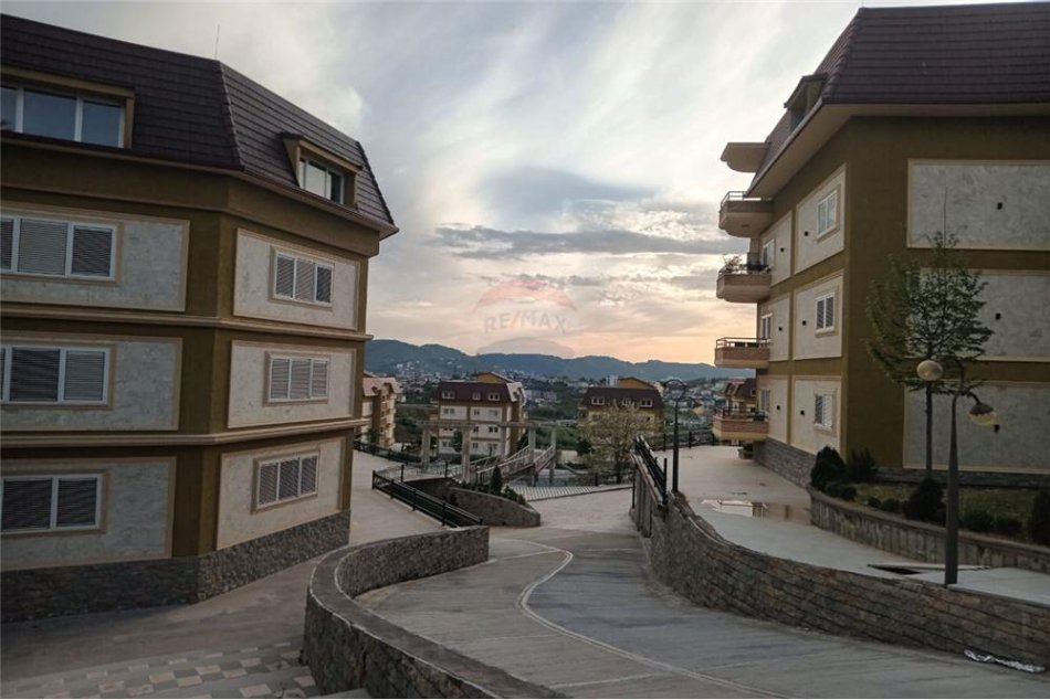 Tirane, shitet apartament 2+1 Kati 3, 79 m² 142,200 € (SHITET APARTAMENT 2+1 NE FARKE!)