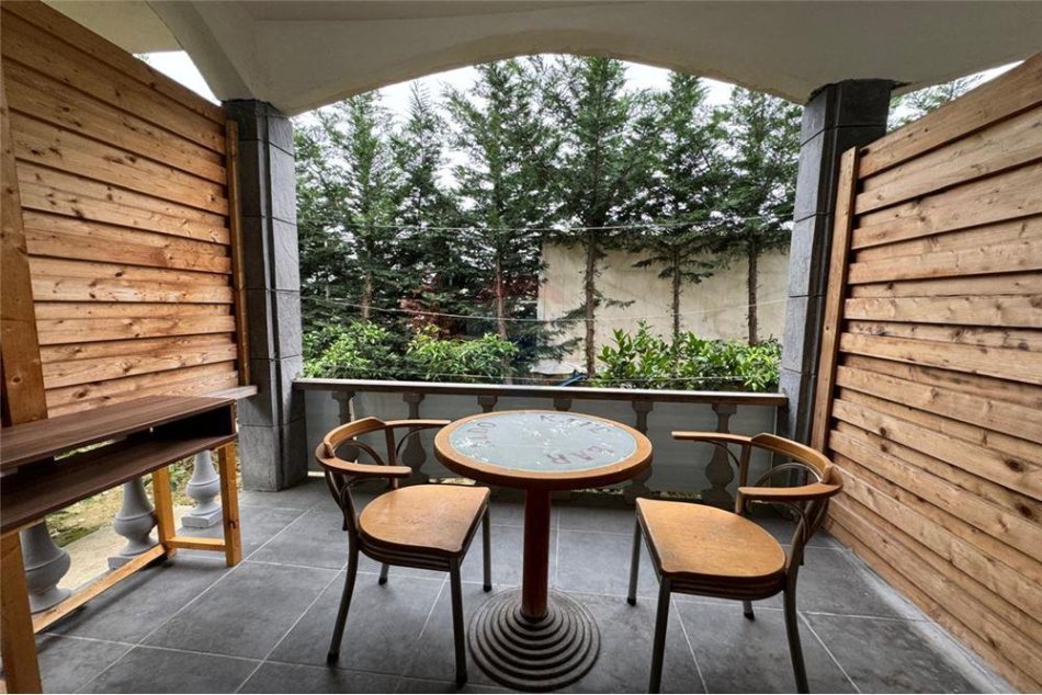 Tirane, jepet me qera apartament 1+1 Kati 0, 48 m² 300 € (Apartament 1+1 me Qira tek Rez. Kodra e Diellit 1!)