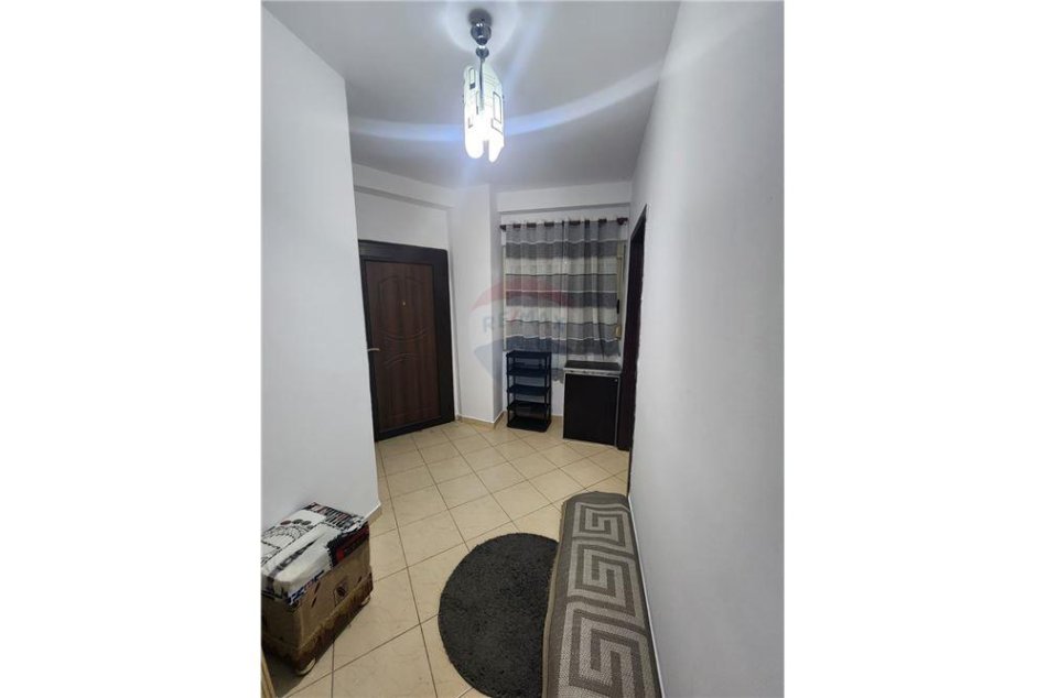 Tirane, shitet apartament 1+1 , 70 m² 110.000 € (Shitet Apartament 1+1 tek Ali Demi + garazhe)
