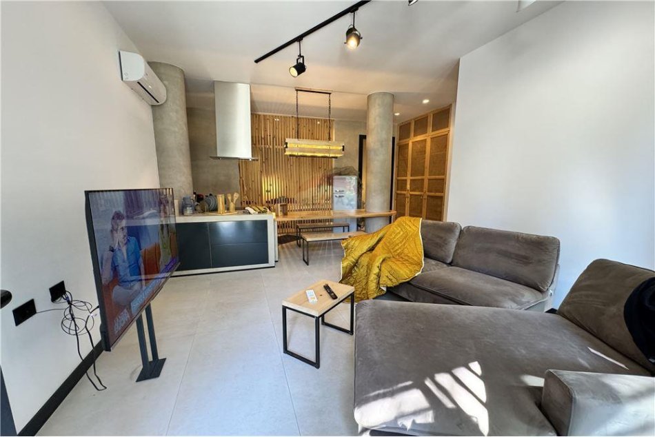 Qerret, shitet apartament 2+1 , 73 m² 250.000 € (SHESIM APARTAMENT 2+1 ME POST PARKIMI NE QERRET!)