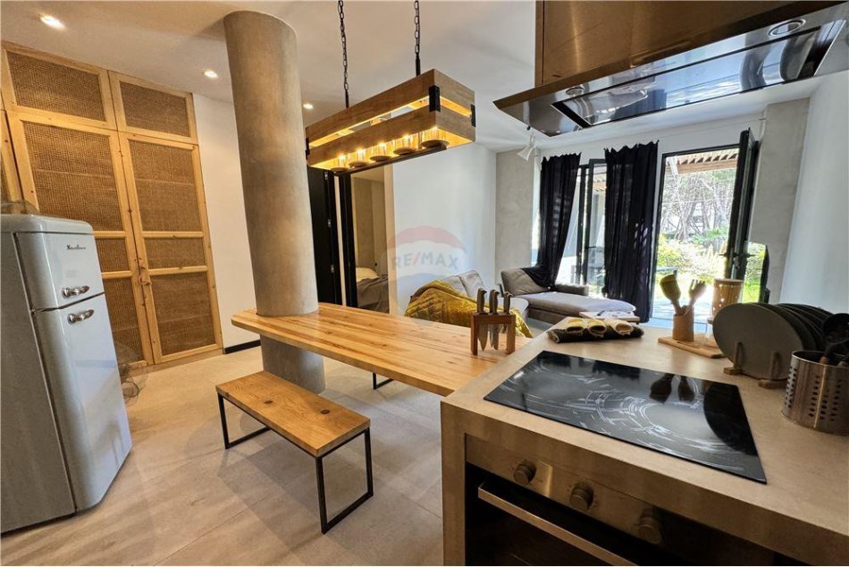 Qerret, shitet apartament 2+1 , 73 m² 250.000 € (SHESIM APARTAMENT 2+1 ME POST PARKIMI NE QERRET!)