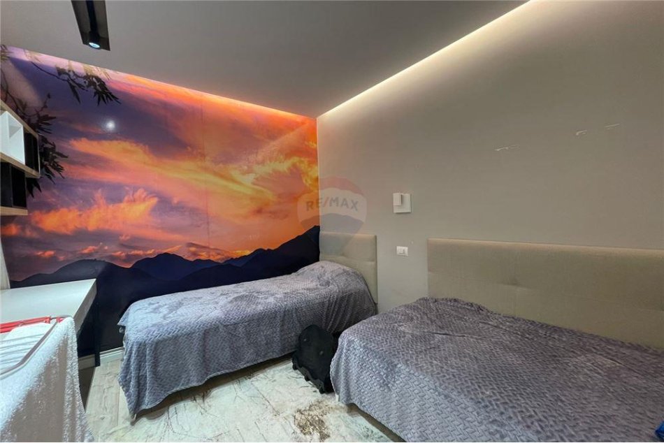 Tirane, jepet me qera apartament 2+1 Kati 2, 80 m² 800 € (21 Dhjetori)