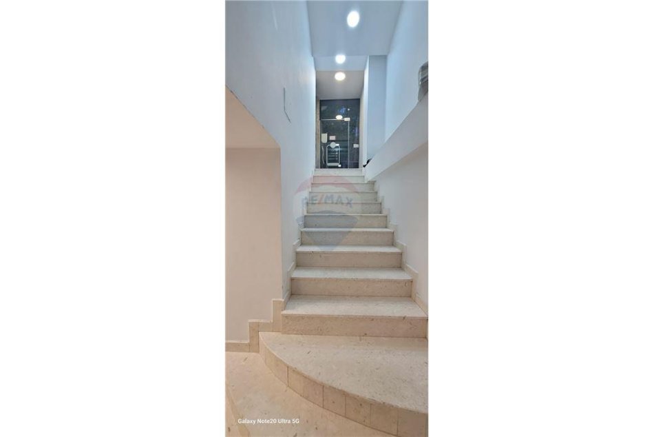 Tirane, shes Kati 0, 268 m² 650.000 € (Myslym Shyri)