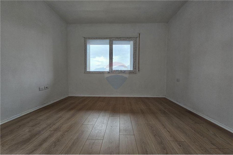 Tirane, shitet apartament 2+1 Kati 5, 97 m² 119.000 € (Apartament 2+1 ne Shkoze tek kompleksi RELUX!)