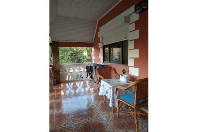 Tirane, shes Vile 4+1+BLK 213 m² 215.000 Euro