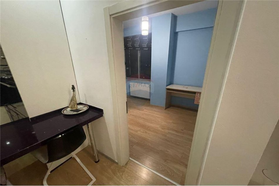 Tirane, jepet me qera apartament 2+1 Kati 7, 100 m² 500 € (Rruga Endri Keko)