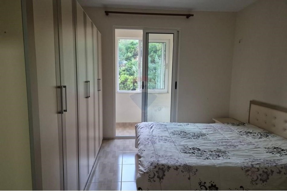 Tirane, jepet me qera apartament 2+1 Kati 5, 75 m² 350 € (Jepet me qira apartament 2+1, Fresk pranë bar Deus)