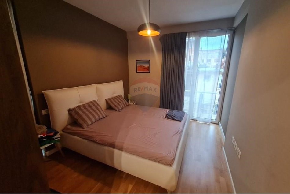 Tirane, shitet apartament 2+1 Kati 1, 89 m² 220.000 € (Super Apartament 2+1 +Post Parkimi Ne Shitje)