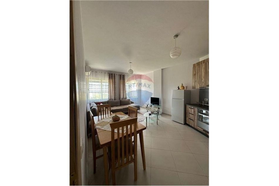 Tirane, jepet me qera apartament 1+1 , 67 m² 450 € (Astir, Shqipëri)
