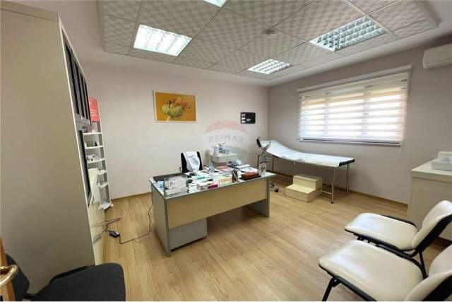 Tirane, shitet apartament 4+1 Kati 6, 122 m² 128.000 Euro