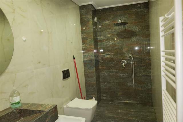 Tirane, shitet apartament 1+1+BLK Kati 6, 66 m² 130.000 Euro (Stadiumi Dinamo)
