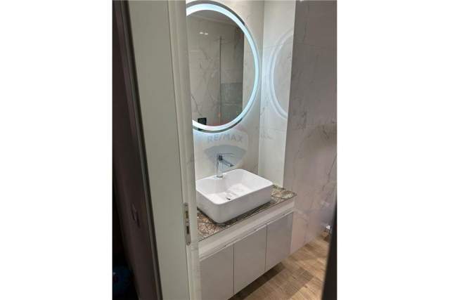 Tirane, shitet apartament 1+1 Kati 6, 55 m² 62.000 Euro (Shkolla e Bashkuar)