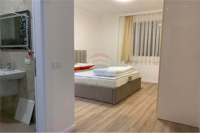 Tirane, jepet me qera apartament 2+1+BLK Kati 6, 110 m² 600 Euro (TEodor Keko)