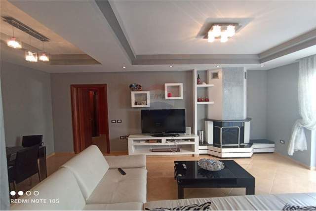 Lungomare, shitet apartament 2+1+A+BLK Kati 7, 117 m² 165.000 Euro (Rruga Murat Terbaci)