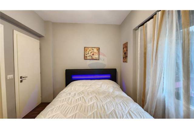 Tirane, jepet me qera apartament Kati 2, 93 m² 550 Euro (Kopshti Zoologjik)