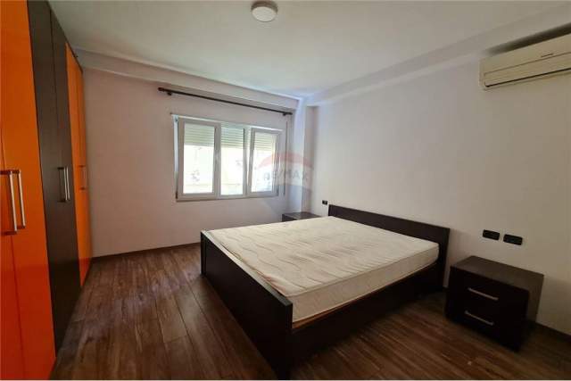 Tirane, shitet apartament 2+1+BLK Kati 4, 66 m² 105.000 Euro (Trendafili i Bardhe)
