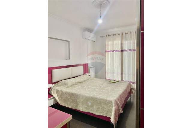Tirane, jepet me qera apartament 2+1+BLK Kati 3, 104 m² 500 Euro (Astir)