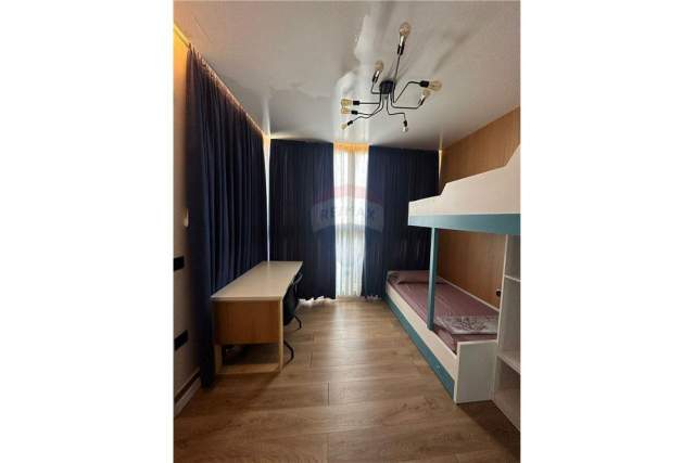 Tirane, jepet me qera apartament 2+1 Kati 4, 72 m² 500 Euro