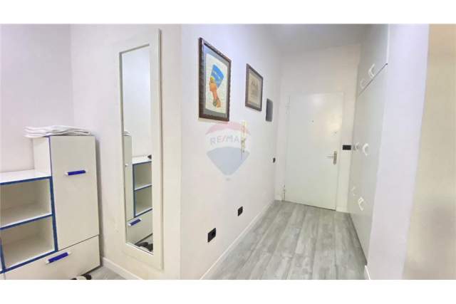 Tirane, shitet apartament 2+1+BLK 80 m² 129.500 Euro