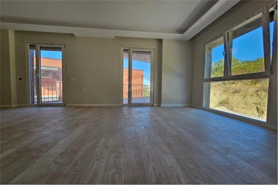 Shqiperi, shes apartament 3+1+Aneks+Ballkon Kati 2, 155 m² 248,000 € (TEG)