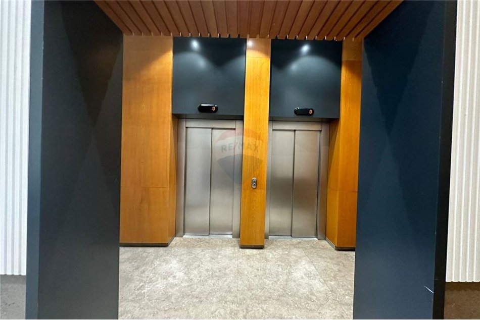 Tirane, jepet me qera apartament 2+1 Kati 3, 128 m² 1.100 € (Liman Kaba)
