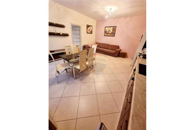 Tirane, shitet apartament Kati 6, 92 m² 95.000 Euro (Porcelan)
