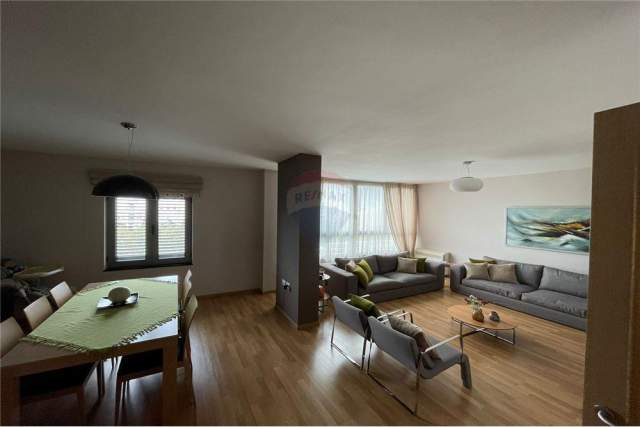 Tirane, shitet apartament 2+1+A+BLK Kati 5, 119 m² 135.000 Euro (Laprake)
