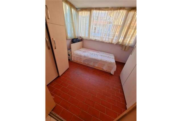 Tirane, shitet apartament Kati 6, 92 m² 95.000 Euro (Porcelan)