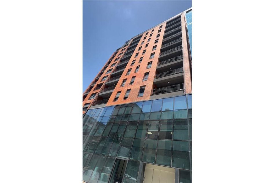 Tirane, jepet me qera Kati 1, 155 m² 2.000 € (Myslym Shyri)