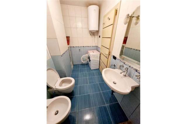 Tirane, shitet apartament Kati 6, 92 m² 95.000 Euro (Porcelan)