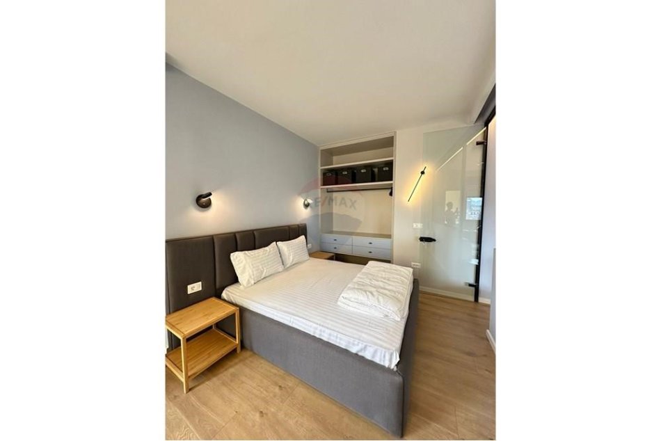 Tirane, jepet me qera apartament 2+1 Kati 10, 74 m² 800 € (Qira - Apartament 2+1 tek Kompleksi Halili)