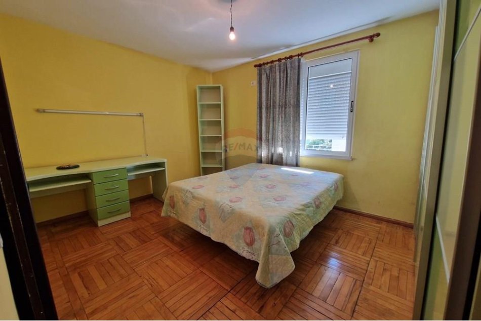 Tirane, jepet me qera apartament Kati 3, 75 m² 450 € (Porcelan - Oxhaku)