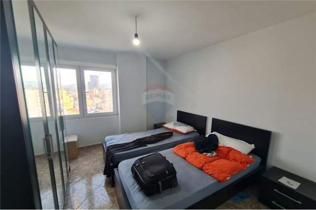 Tirane, shes apartament 3+1+A+BLK Kati 12, 125 m² 170.000 Euro (Bulevardi Zogu i Pare)