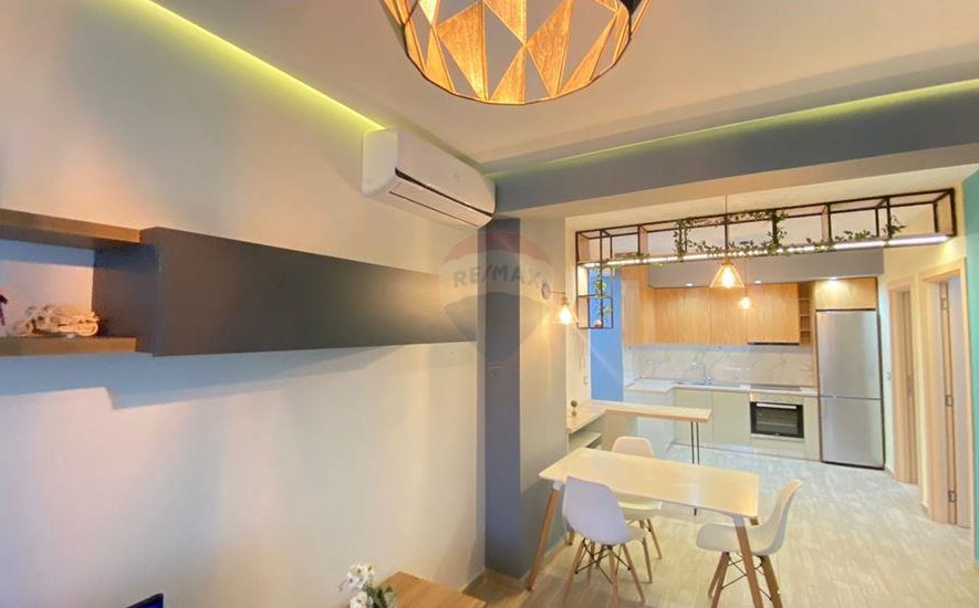 Tirane, jepet me qera apartament 2+1 Kati 3, 70 m² 500 € (kodra e diellit)