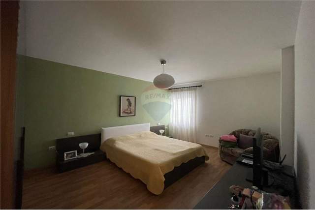 Tirane, shitet apartament 2+1+A+BLK Kati 5, 119 m² 135.000 Euro (Laprake)