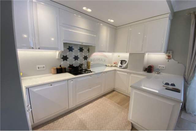 Tirane, shitet apartament 2+1+BLK Kati 5, 140 m² 250.000 Euro (Myslym Shyri)