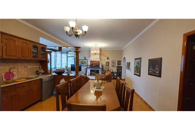 Tirane, shitet apartament 2+1+A+BLK Kati 5, 120 m² 96.000 Euro (Laprake)
