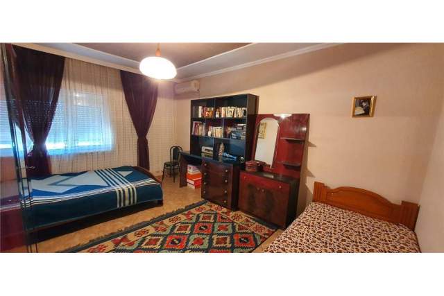 Tirane, shitet apartament 3+1+A+BLK Kati 7, 163 m² 1.400 Euro/m2 (Komuna e Parisit)