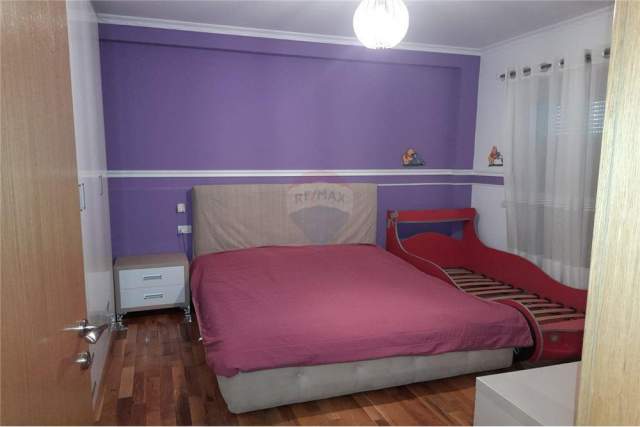 Tirane, shitet apartament 4+1+A+BLK Kati 4, 178 m² 120.000 Euro (Kamez)