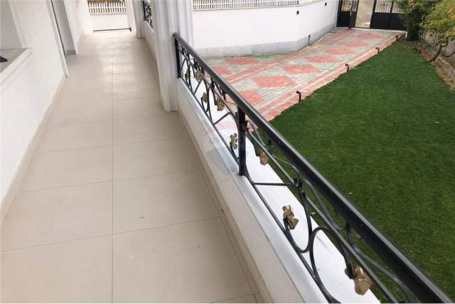 Tirane, shitet Vile 5+1+BLK Kati 2, 477 m² 235.000 Euro (Sauk)