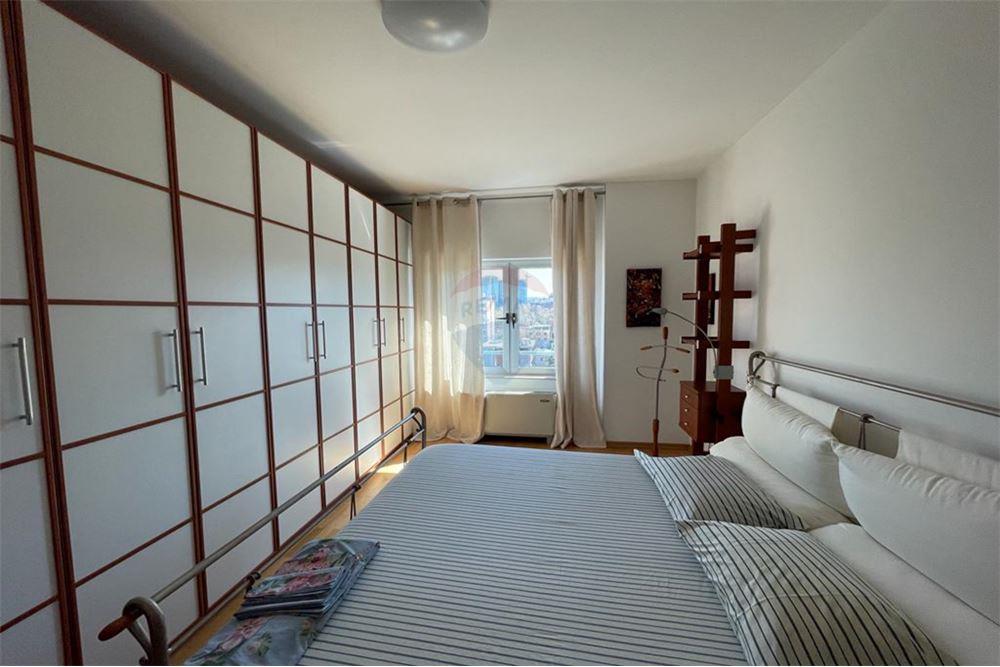Apartament per qira 2+1+2 tek Liceu Artistik 1300 Euro/Muaj