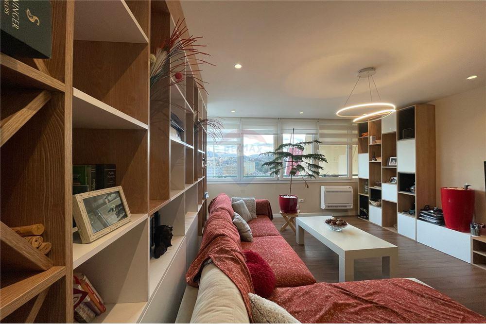 Apartament me qira tek Rruga e Elbasanit 900 Euro/Muaj