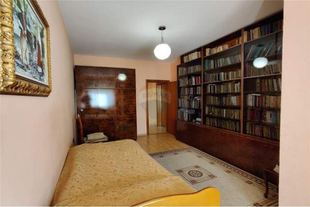 Tirane, jepet me qera apartament 2+1+BLK Kati 3, 103 m² 800 Euro (Te stadiumi Air Albania)