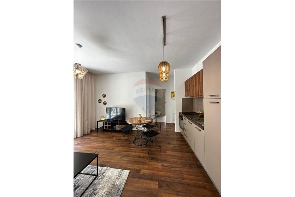 Tirane, jepet me qera apartament 1+1 Kati 0, 60 m² 500 € (LIQENI I THATE)