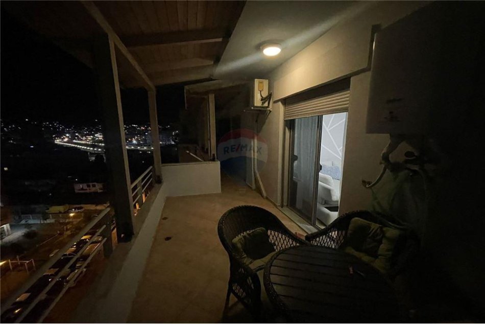Tirane, jepet me qera apartament 2+1 Kati 7, 100 m² 500 € (Rruga Endri Keko)