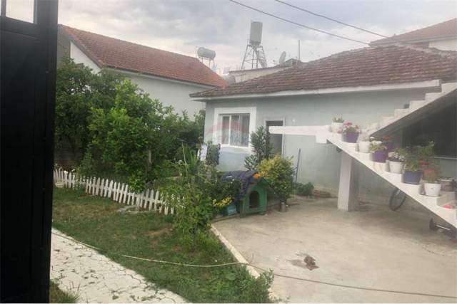 Tirane, shitet apartament 2+1 Kati 0, 120 m² 310.000 Euro (Astir)