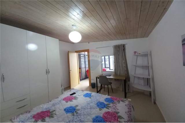 Tirane, jepet me qera apartament 3+1+A+BLK Kati 10, 103 m² 550 Euro (21 Dhjetori)