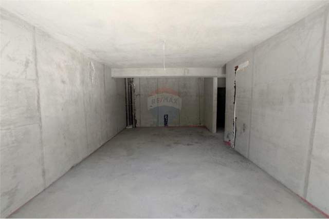 Tirane, shitet 1+1 Kati 4, 84.000 Euro