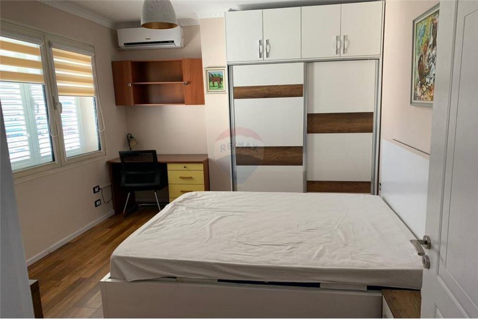 Apartament 1+1 me qira tek Rruga e Elbasanit!